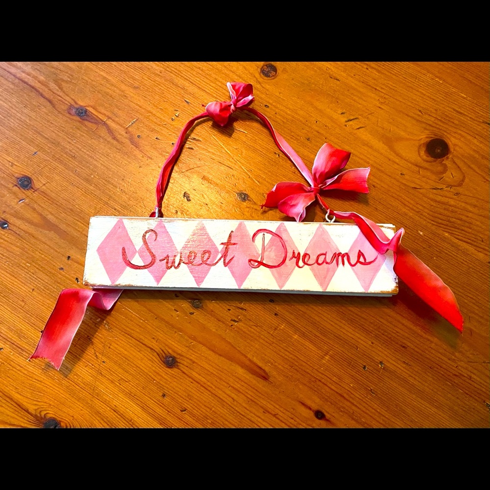 Sweet Dreams hanging sign